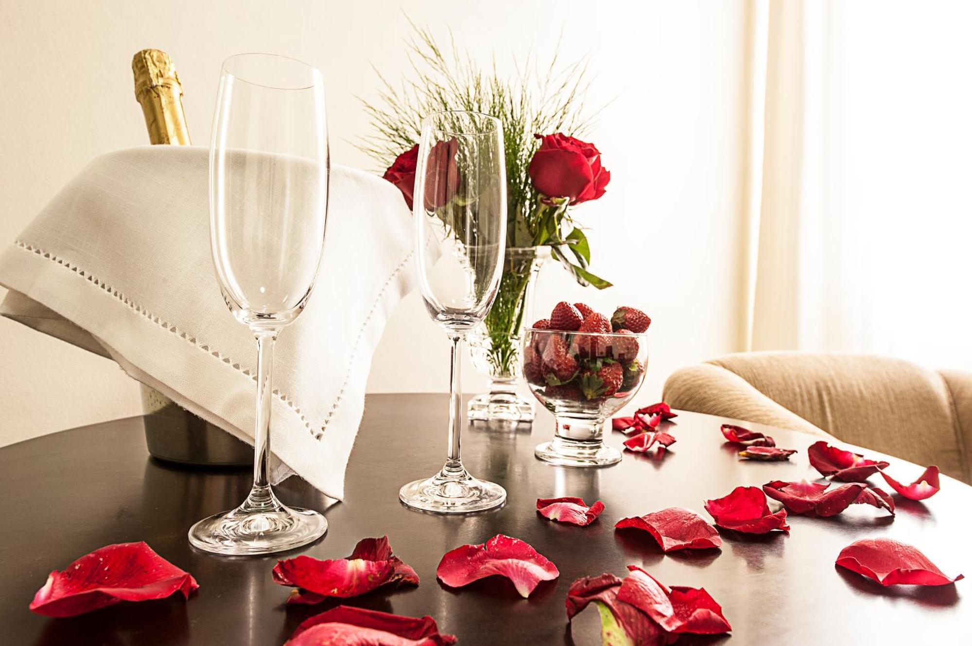 קטנדובה Reisper Palace Hotel מראה חיצוני תמונה