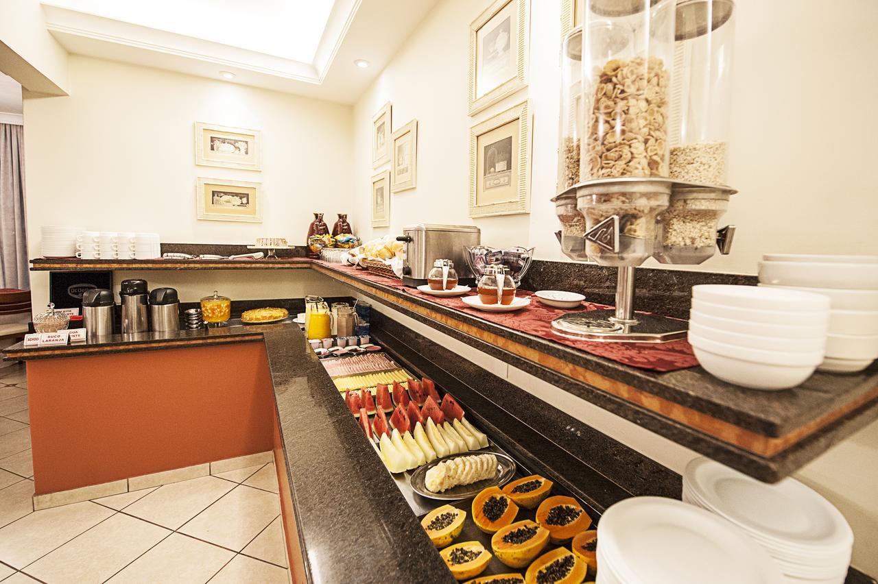 קטנדובה Reisper Palace Hotel מראה חיצוני תמונה