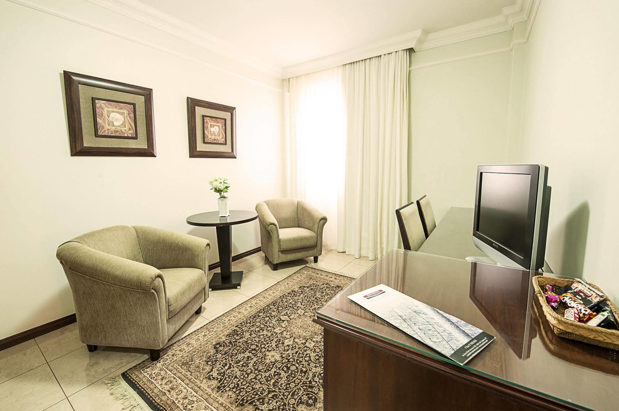 קטנדובה Reisper Palace Hotel מראה חיצוני תמונה