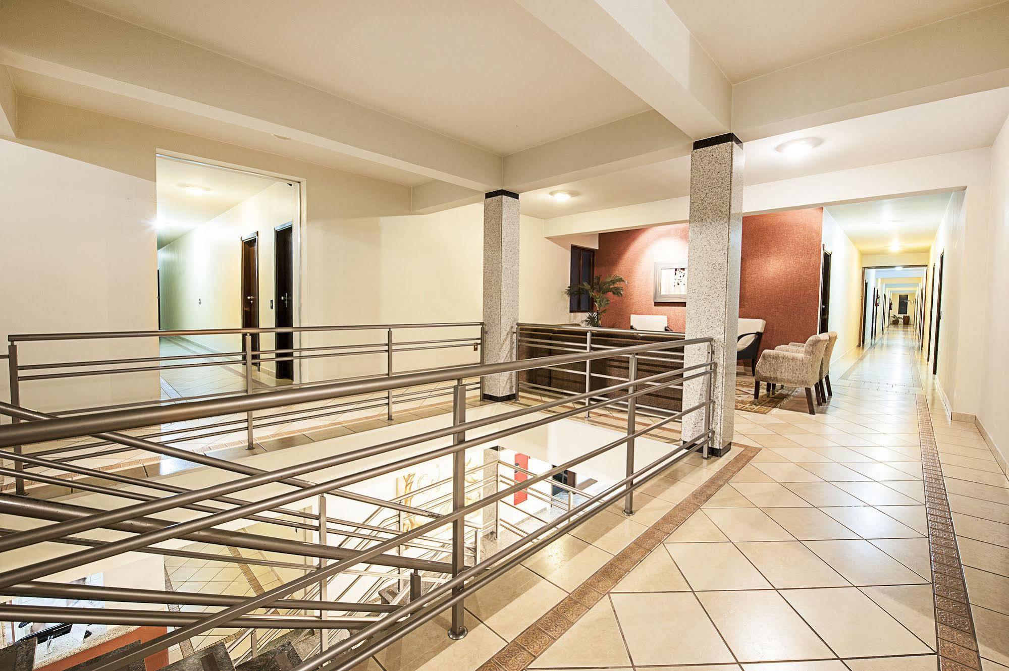 קטנדובה Reisper Palace Hotel מראה חיצוני תמונה